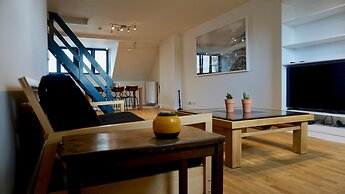 Unit 8 - Charming Loft Apt. Near Avenue Louise