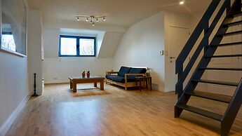 Unit 8 - Charming Loft Apt. Near Avenue Louise