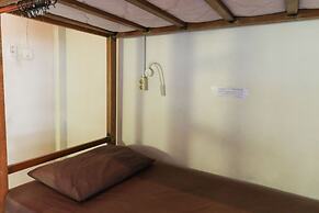 Halaman Depan Hostel