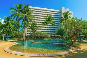 Patong Beach Resort Olympic Size Pool Gym Spa