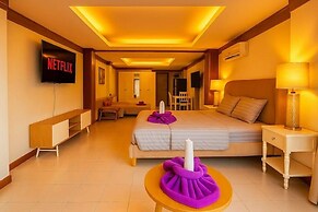 Patong Beach Resort Olympic Size Pool Gym Spa