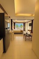 Patong Beach Resort Olympic Size Pool Gym Spa