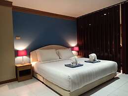 Patong Beach Gardens - Pool, Fast Wifi, Smart TVs