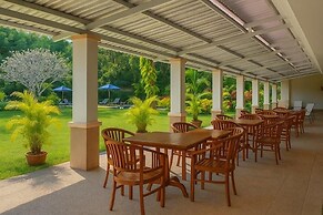 Patong Beach Resort Olympic Size Pool Gym Spa