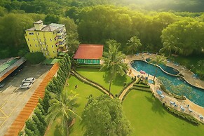 Patong Beach Resort Olympic Size Pool Gym Spa