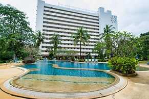 Patong Beach Gardens - Pool, Fast Wifi, Smart TVs