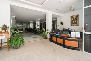 Patong Beach Gardens - Pool, Fast Wifi, Smart TVs