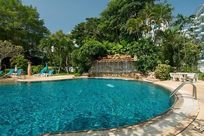 Patong Beach Gardens - Pool, Fast Wifi, Smart TVs