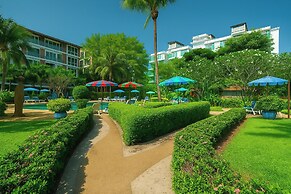 Patong Beach Resort Olympic Size Pool Gym Spa