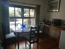 Lovely Sea View Apartment in Rineen - 4 Guests