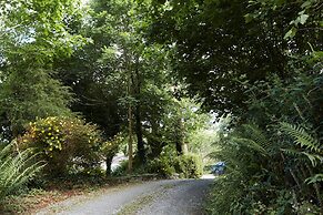 Lovely Sea View Apartment in Rineen - 4 Guests