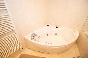 Seaside Villa - 6 bedrooms