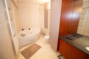 Seaside Villa - 6 bedrooms