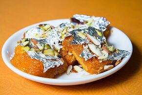 OYO 37499 Saba Service Apartments