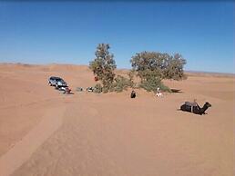 Erg Lihoudi Dunes & Bivouac