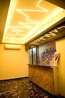 Charyana Hotel Ac Dormitory - Hostel