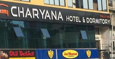Charyana Hotel Ac Dormitory - Hostel