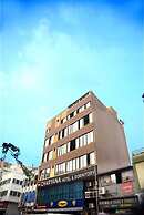 Charyana Hotel Ac Dormitory - Hostel