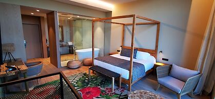 Hotel Tropical Gava Mar