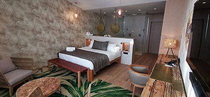 Hotel Tropical Gava Mar