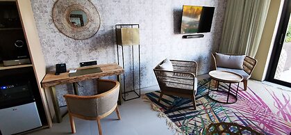 Hotel Tropical Gava Mar