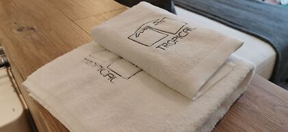 Hotel Tropical Gava Mar