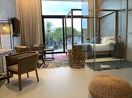 Hotel Tropical Gava Mar