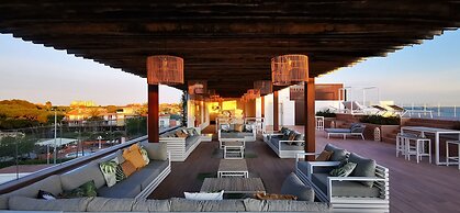 Hotel Tropical Gava Mar