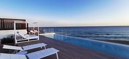 Hotel Tropical Gava Mar