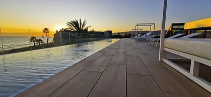 Hotel Tropical Gava Mar