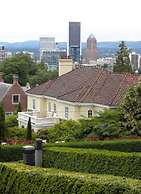 Portland International Guesthouse