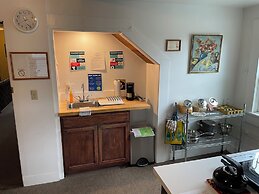 Portland International Guesthouse