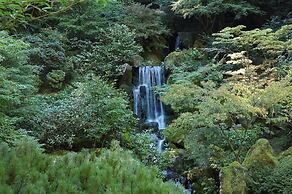 Portland International Guesthouse