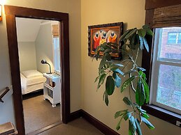 Portland International Guesthouse