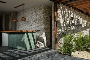 Casa Agape Hotel Tulum with Beach Club Access