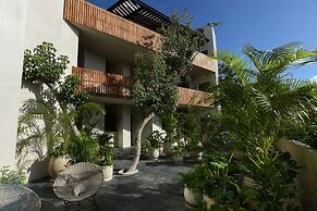 Casa Agape Hotel Tulum with Beach Club Access