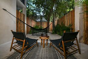 Casa Agape Hotel Tulum with Beach Club Access