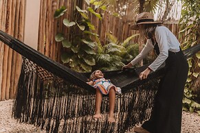 Casa Agape Hotel Tulum with Beach Club Access