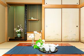 Awaji Seaside Resort in Iwaya 3000