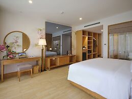Selectum Noa Resort Cam Ranh