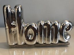 Esther's Place-Carleton Place Downtn Apt