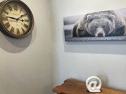 Esther's Place-Carleton Place Downtn Apt