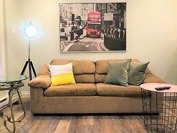 Esther's Place-Carleton Place Downtn Apt