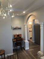 Esther's Place-Carleton Place Downtn Apt
