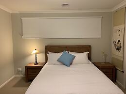 Apple House Truganina