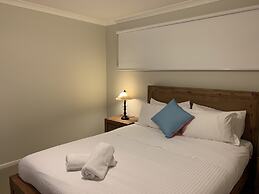 Apple House Truganina