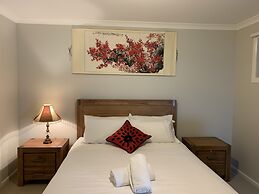 Apple House Truganina