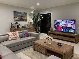 Apple House Truganina