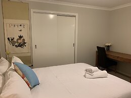 Apple House Truganina