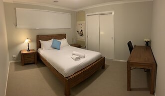 Apple House Truganina